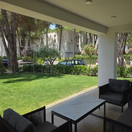 شقة Blue Harmony Lalzi Bay *