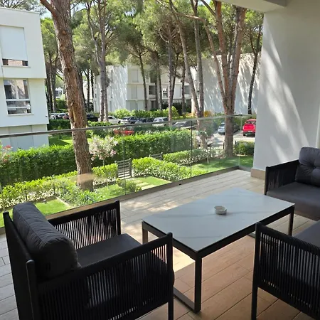 Blue Harmony Lalzi Bay